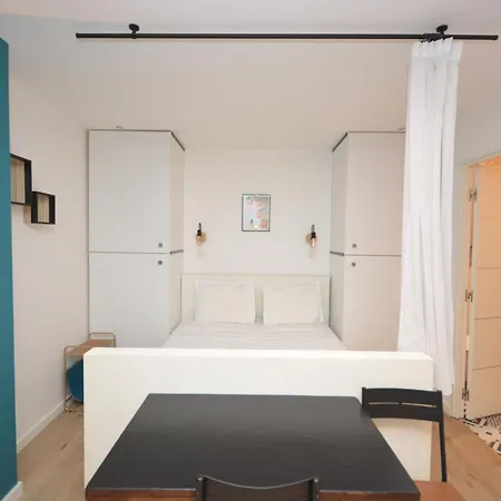 Aparthotel Cosy Bourse Grands Boulevards 4*